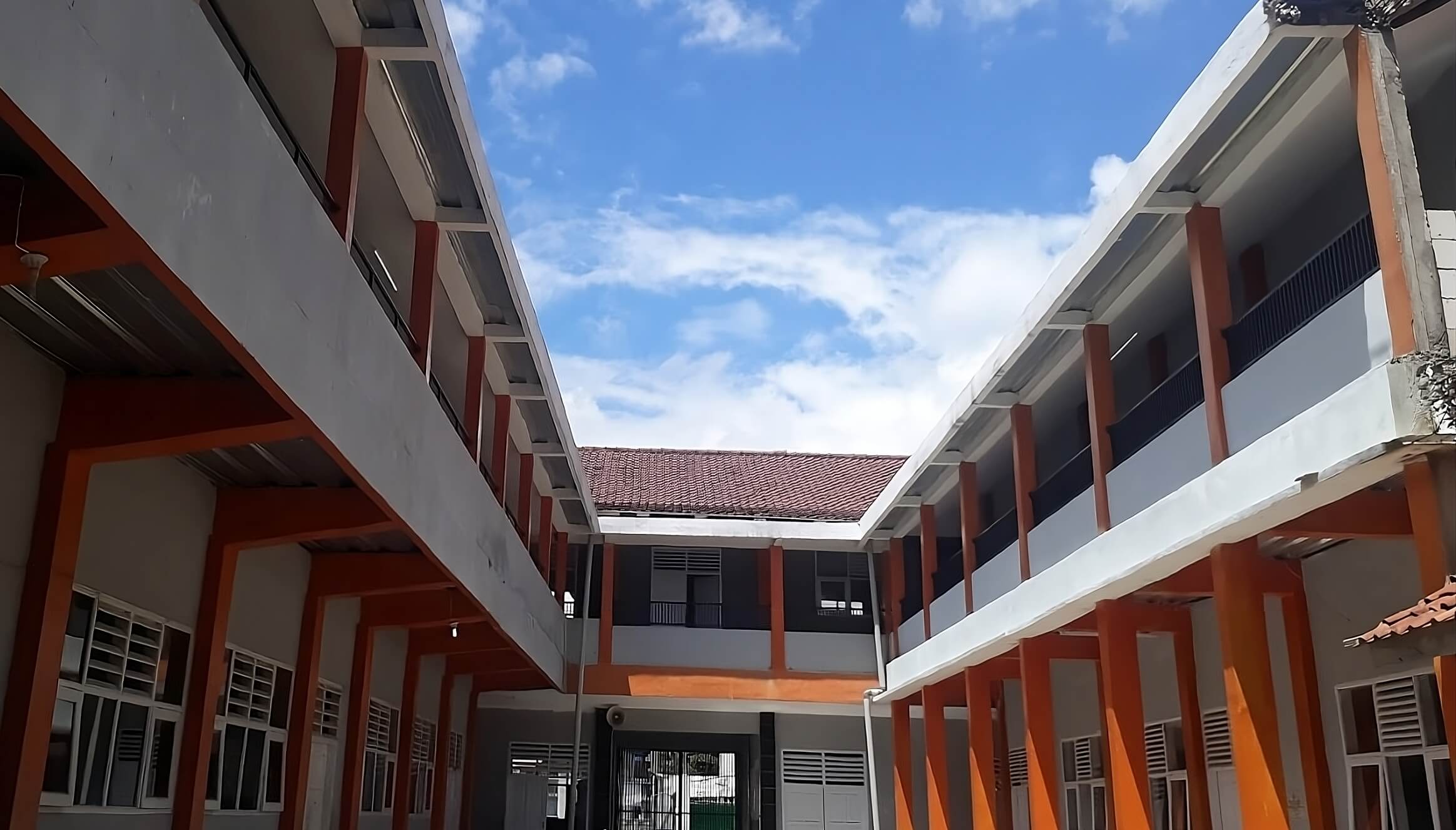 halaman depan Smk Bina Siswa 2